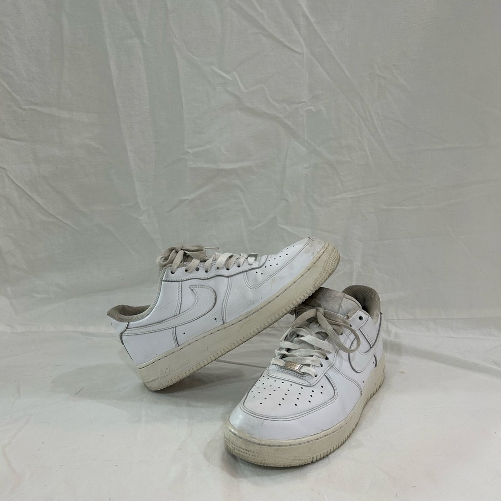 Nike Shoes Mens 9.5 Air Force 1 07 315122-111 "Triple White" Sneakers